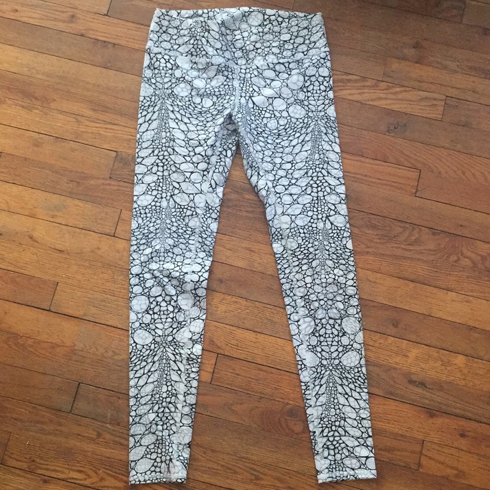 Alo iguana print long legging